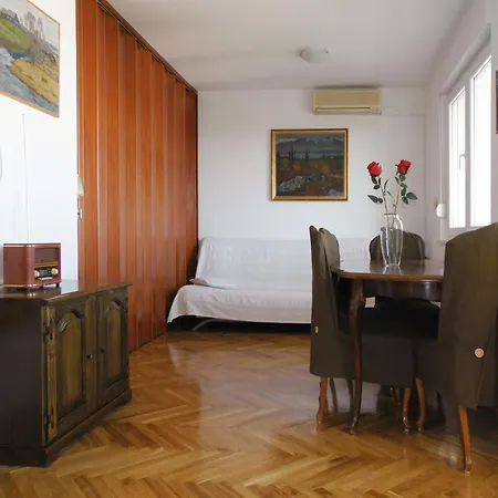 Eurit Shown In Detail * Spalato