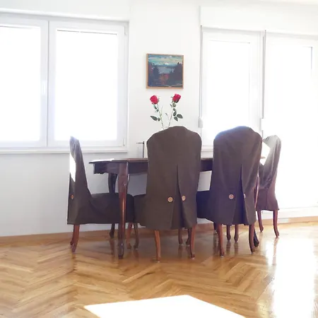 Eurit Shown In Detail Spalato