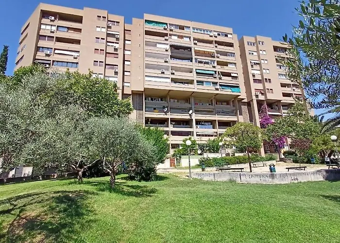 Appartamento Eurit Shown In Detail