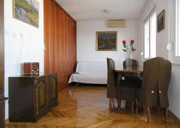 Eurit Shown In Detail * Spalato