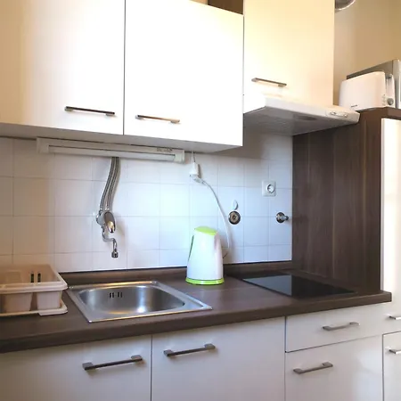 Eurit Shown In Detail Apartman *