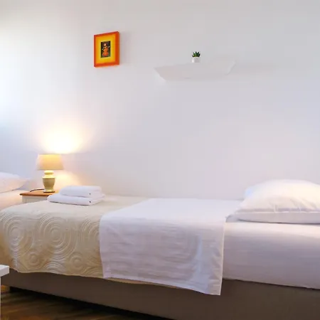 Eurit Shown In Detail Apartmán